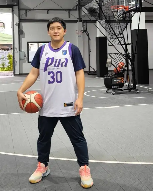 โค้ช Eddy ผู้ก่อตั้ง PUA Basketball